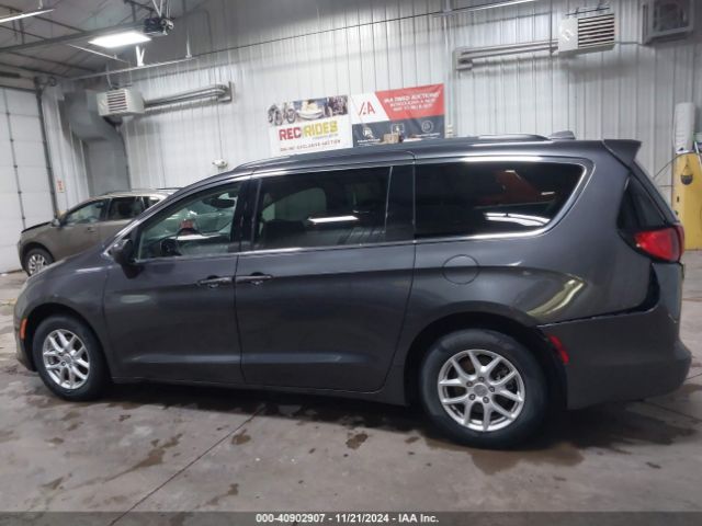 2C4RC1DG4LR181903 Chrysler Voyager Lxi