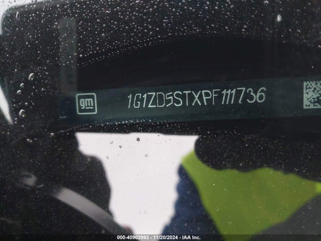 1G1ZD5STXPF111736 Chevrolet Malibu Fwd 1lt