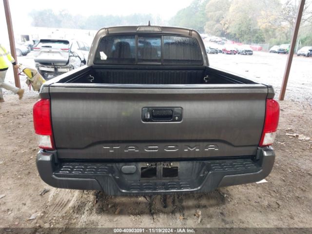 5TFAX5GN2HX075364 Toyota Tacoma Sr