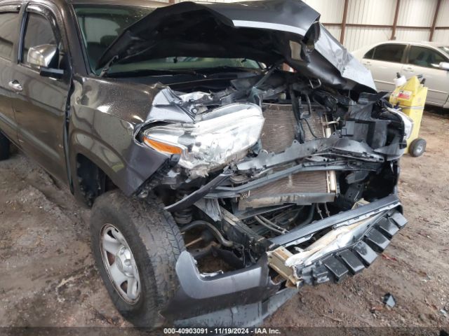 5TFAX5GN2HX075364 Toyota Tacoma Sr