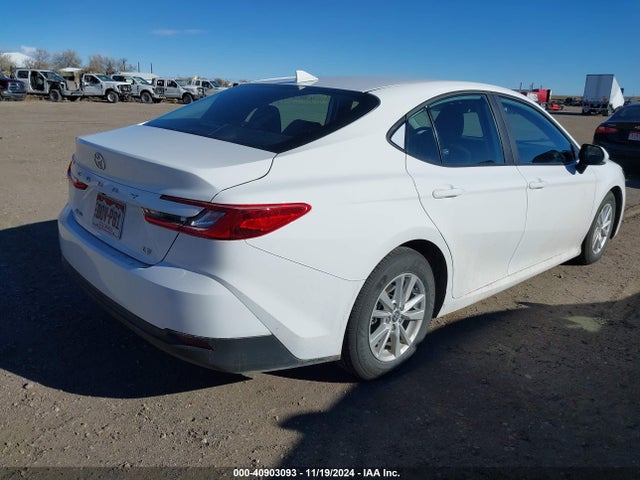 Toyota CAMRY LE 2025 4T1DAACK6SU034095 Image 4