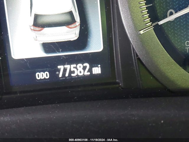 5TDDZ3DC2KS226750 Toyota Sienna Limited 7 Passenger