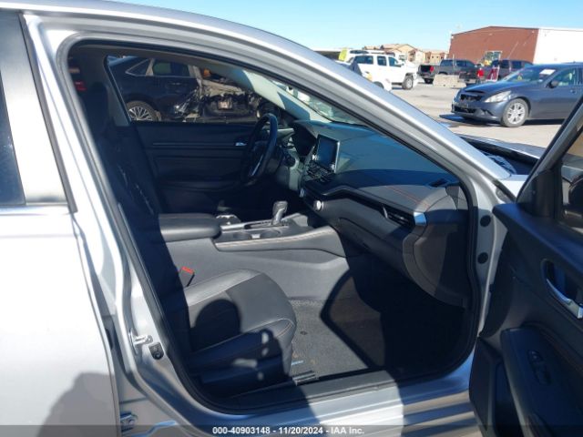 1N4BL4CV9KC178804 Nissan Altima 2.5 Sr