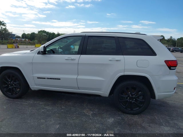 Jeep Grand Cherokee Laredo 2018 1C4RJFAG7JC319737 Image 14