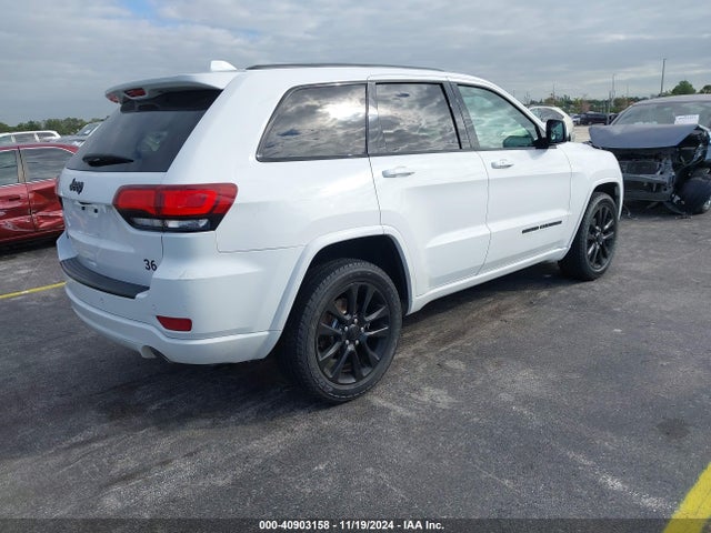 Jeep Grand Cherokee Laredo 2018 1C4RJFAG7JC319737 Image 4