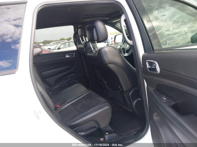 Jeep Grand Cherokee Laredo 2018 1C4RJFAG7JC319737 Image 8