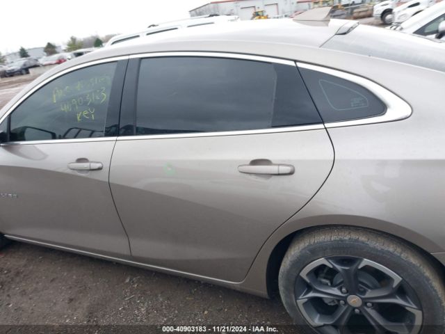 1G1ZD5ST2NF202223 Chevrolet Malibu Fwd Lt