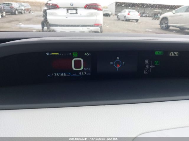 JTDKARFUXG3000956 Toyota Prius Three Touring