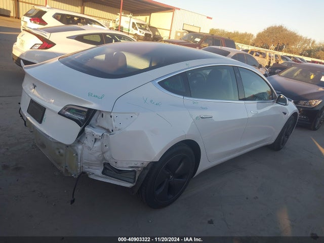 2018 TESLA MODEL 3 5YJ3E1EA5JF162344 Photo 1