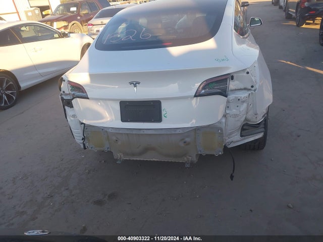 2018 TESLA MODEL 3 5YJ3E1EA5JF162344 Photo 5