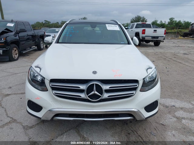 WDC0G4JB7JV068068 Mercedes-Benz GLC 300