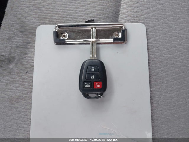 Toyota Corolla Le Eco 2014 5YFBPRHE5EP018161 Image 11