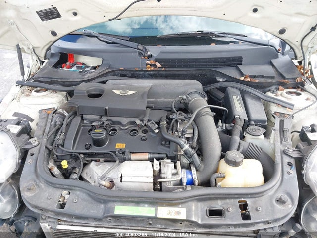 2011 MINI COOPER S WMWSV3C50BTY22489 Photo 9