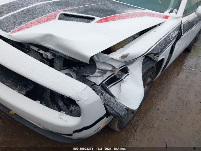 2C3CDZAG0GH289408 Dodge Challenger Sxt