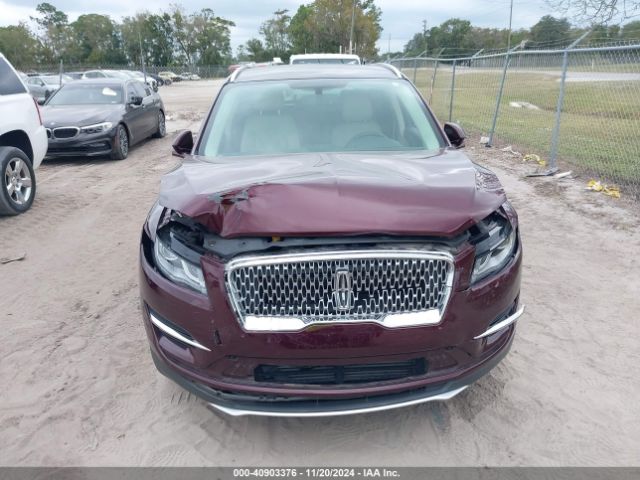 5LMCJ1C99KUL02188 Lincoln Mkc Standard