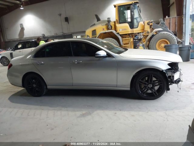 WDDZF4KB0KA560051 Mercedes-Benz E 300 4matic