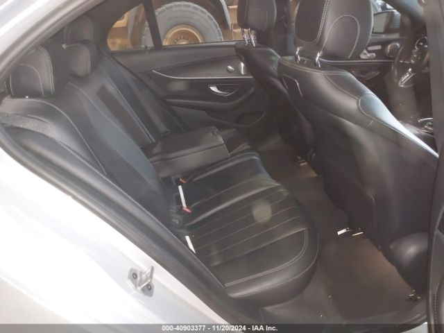 WDDZF4KB0KA560051 Mercedes-Benz E 300 4matic