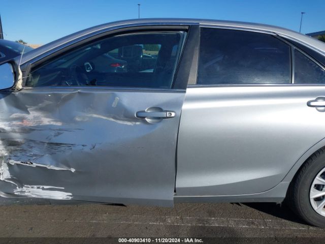 4T4BF1FK2FR496878 Toyota CAMRY LE
