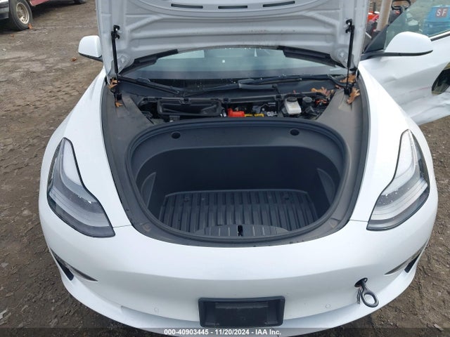 2022 TESLA MODEL 3 5YJ3E1EB3NF110709 Photo 9