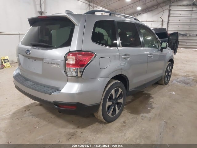 Subaru Forester 2.5i Premium 2017 JF2SJAGC6HH493404 Image 4