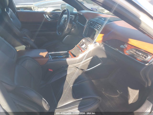 1LN6L9AP6H5612795 Lincoln Continental Black Label