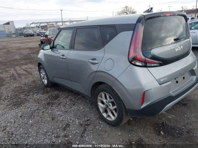 KNDJ23AU9P7849725 KIA SOUL S