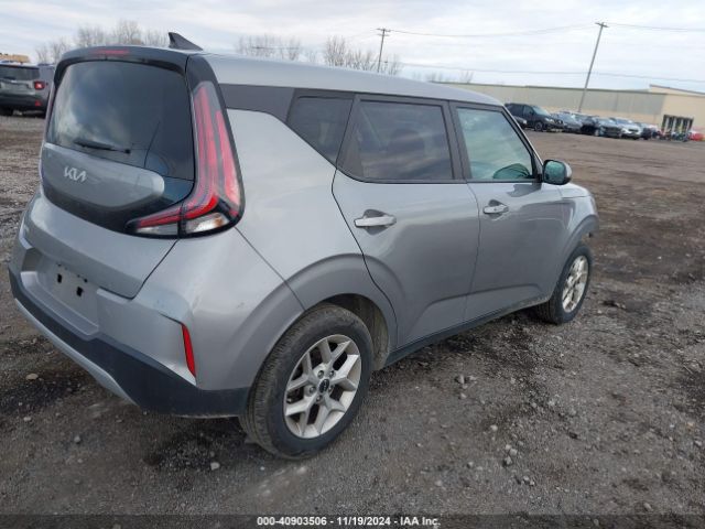 KNDJ23AU9P7849725 KIA SOUL S