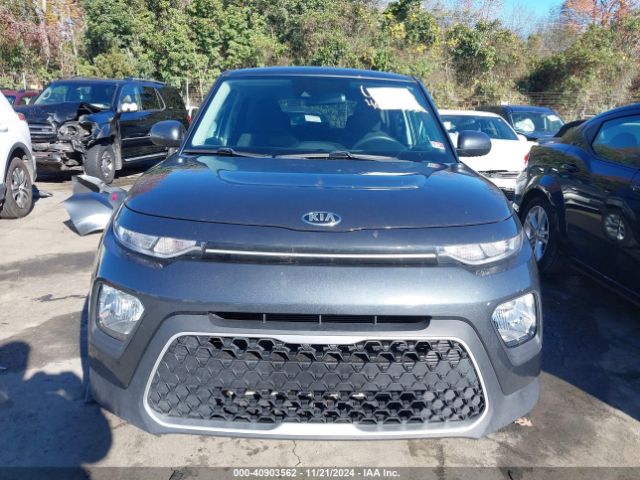 KNDJ23AU2M7737215 KIA SOUL S