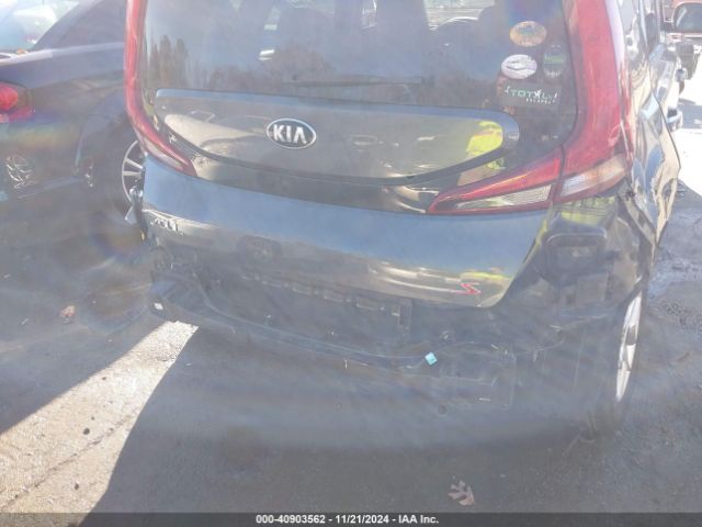 KNDJ23AU2M7737215 KIA SOUL S