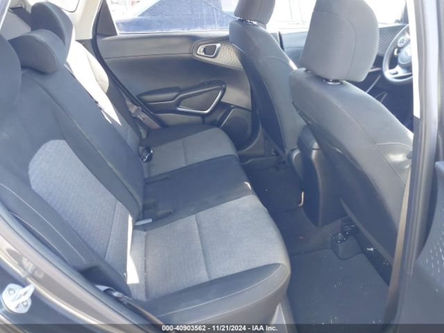 KNDJ23AU2M7737215 KIA SOUL S