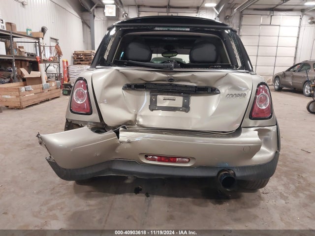 2011 MINI COOPER WMWSU3C53BT099059 Photo 5