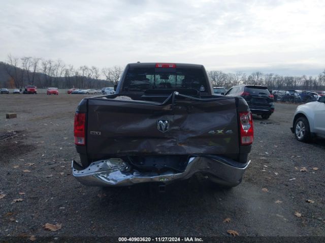 1C6RR7GT7JS106514 RAM 1500 Slt  4x4 6'4 Box