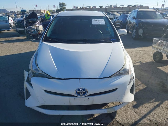 Toyota Prius Two 2016 JTDKBRFU6G3016987 Image 12