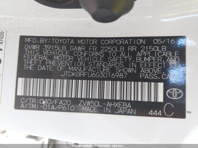 Toyota Prius Two 2016 JTDKBRFU6G3016987 Image 9