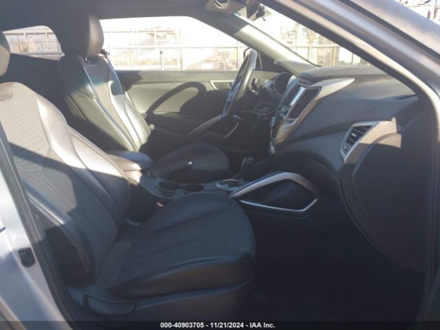 KMHTC6AD0GU283779 Hyundai Veloster