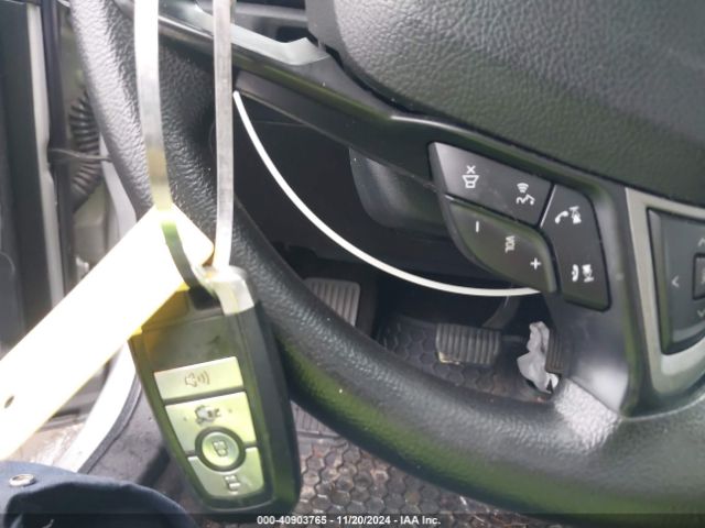 3FA6P0LU8KR180566 Ford Fusion Hybrid Se