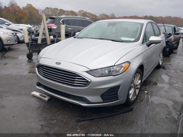 3FA6P0LU8KR180566 Ford Fusion Hybrid Se