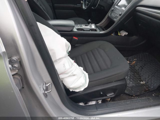 3FA6P0LU8KR180566 Ford Fusion Hybrid Se