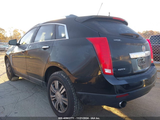2016 CADILLAC SRX 3GYFNBE37GS556085 Photo 2