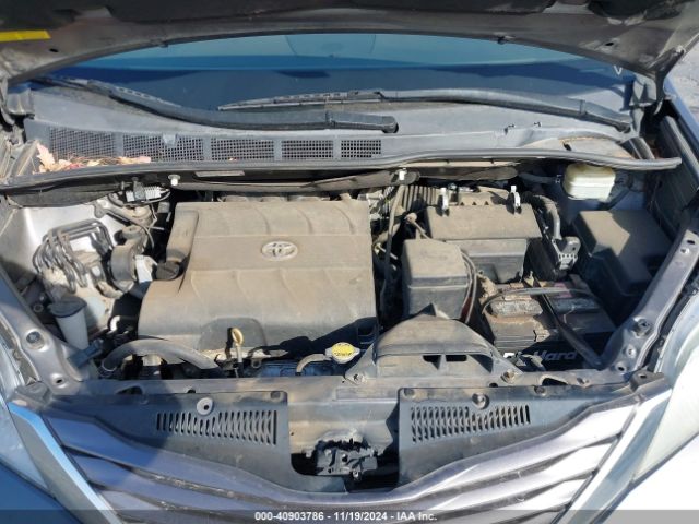 5TDKK3DC6GS764533 Toyota Sienna Le 8 Passenger