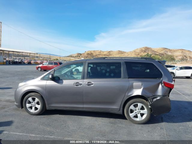 5TDKK3DC6GS764533 Toyota Sienna Le 8 Passenger
