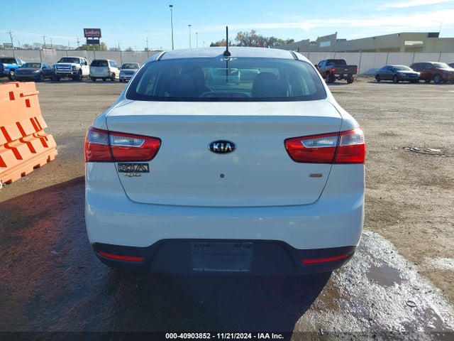KIA RIO LX 2015 KNADM4A30F6466259 Image 17