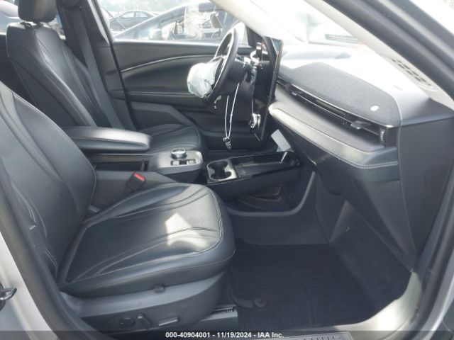 3FMTK3SU2MMA02291 Ford Mustang Mach-e Premium
