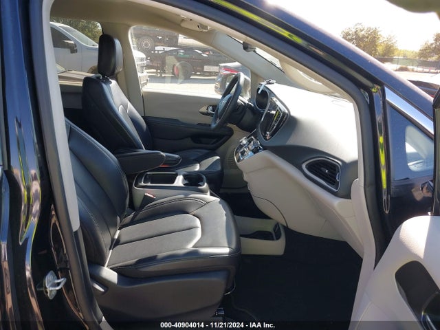 Chrysler Pacifica Touring L 2023 2C4RC1BG2PR563940 Image 5