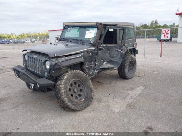 1C4AJWAG8HL625885 Jeep Wrangler Sport 4x4