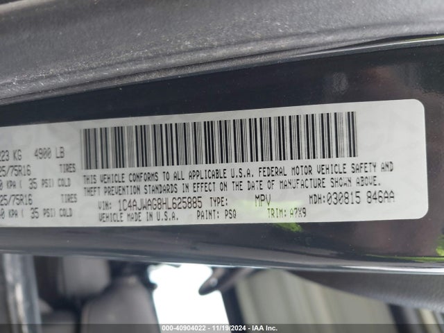 1C4AJWAG8HL625885 Jeep Wrangler Sport 4x4