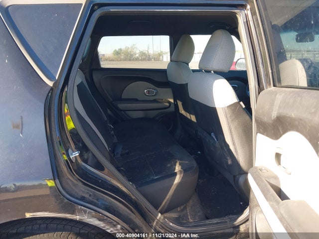 KIA Soul 2014 KNDJN2A22E7011064 Image 8