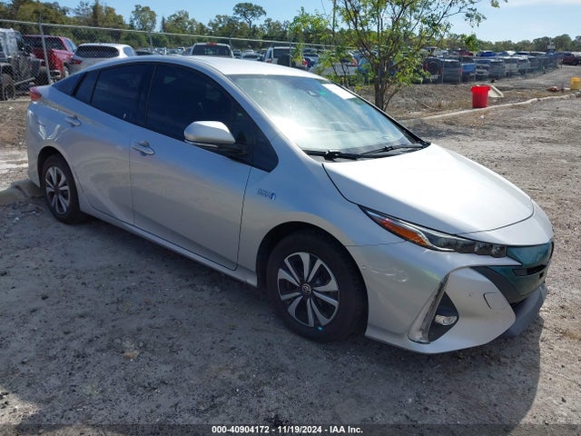 Toyota Prius Prime Advanced 2017 JTDKARFP5H3003887 Image 1