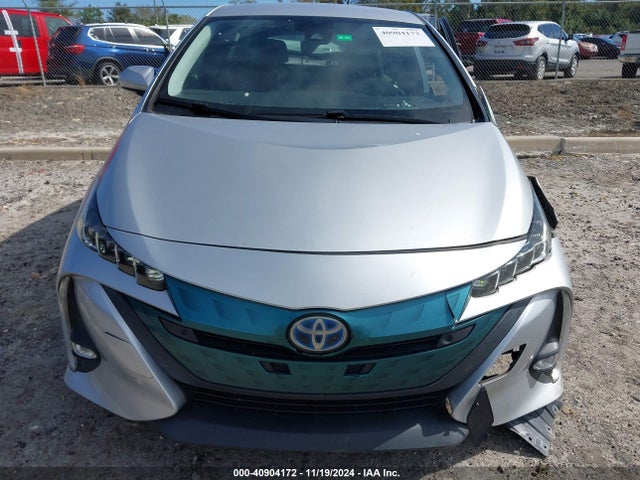 Toyota Prius Prime Advanced 2017 JTDKARFP5H3003887 Image 12