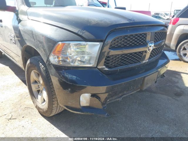 1C6RR7FG0KS519431 RAM 1500 Classic Express  4x4 6'4 Box